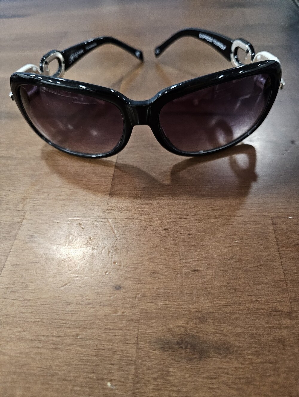 Brighton Handmade Express Yourself Black Frame Sunglasses Oval Oversized Links